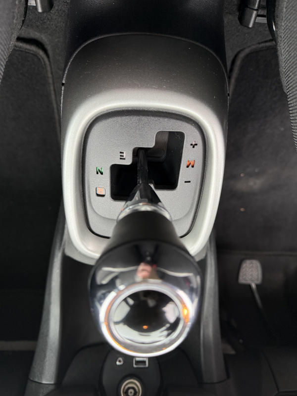 Toyota Aygo 1.O X 5 Portes Automatic