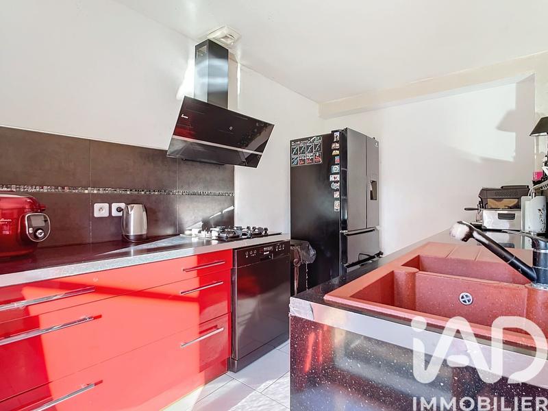 Maison - 104 m² - 5 pièces