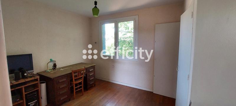 Maison - 80 m² - 5 pièces