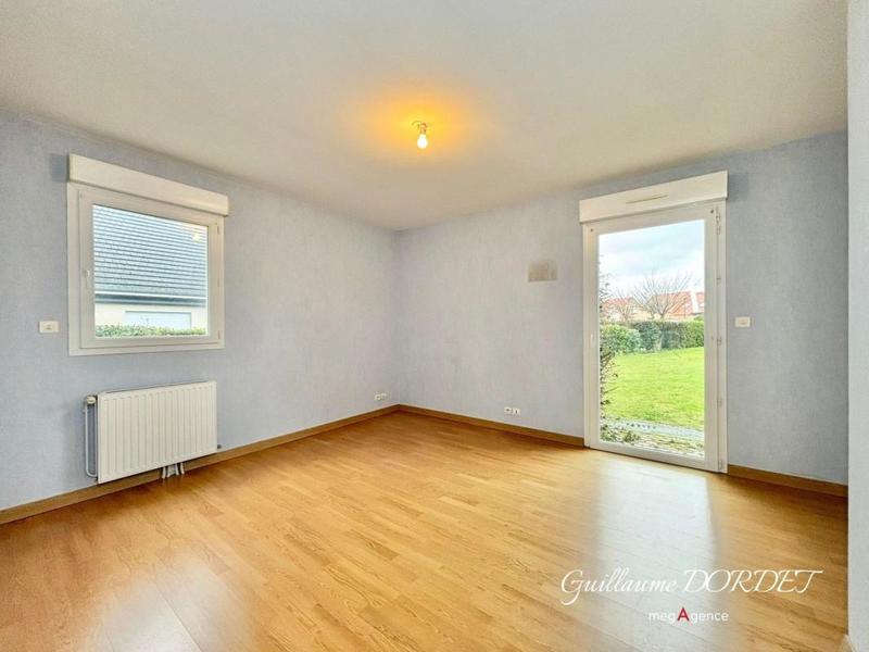 Maison traditionnelle - 110 m² - 4 pièces