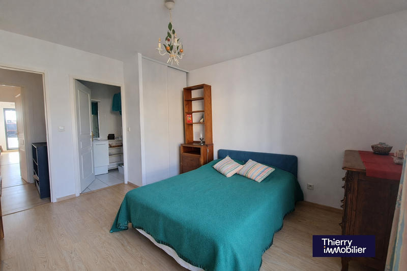 Appartement - 98 m² - 4 pièces