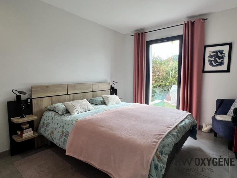 Maison - 98 m² - 5 pièces