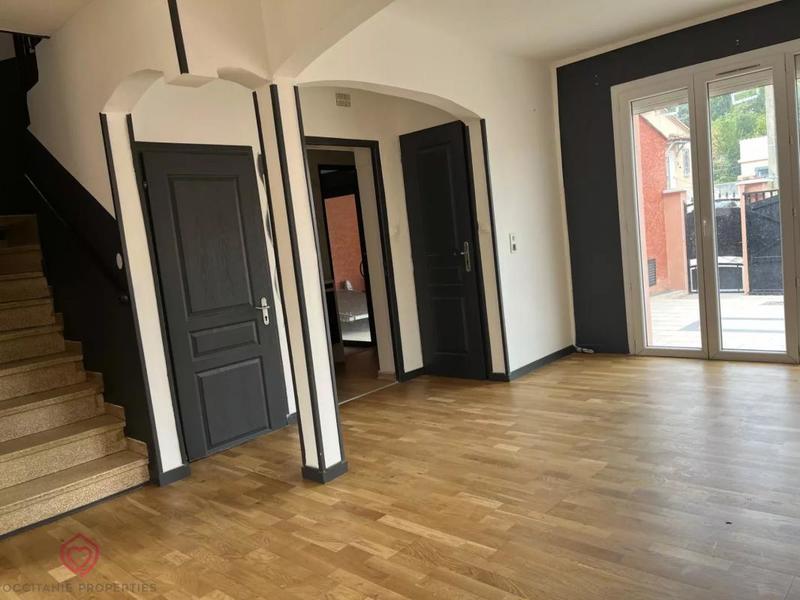 Maison - 116 m² - 6 pièces