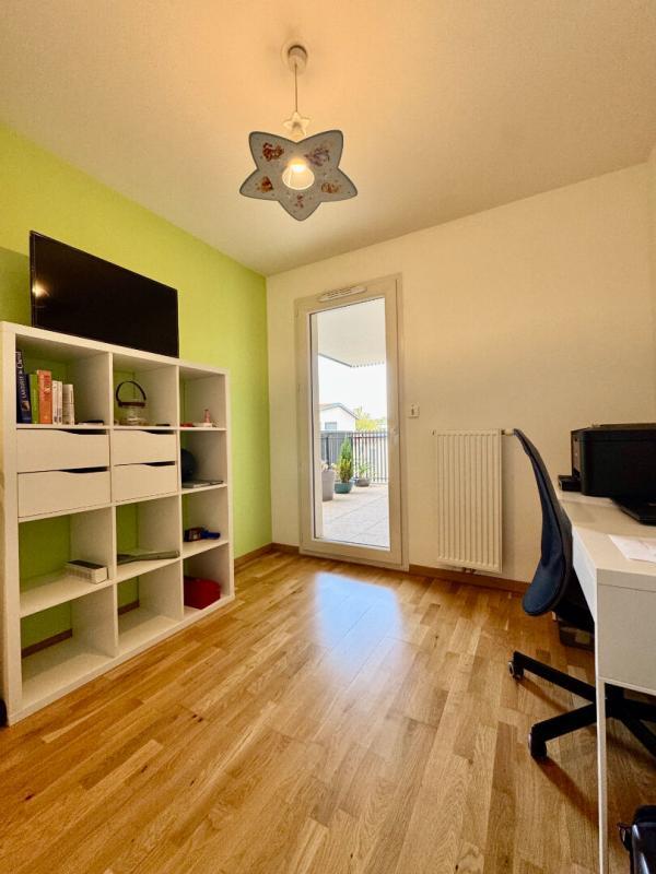 Appartement - 82 m² - 4 pièces