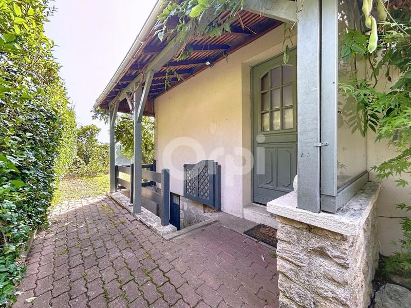 Maison - 104 m² - 6 pièces