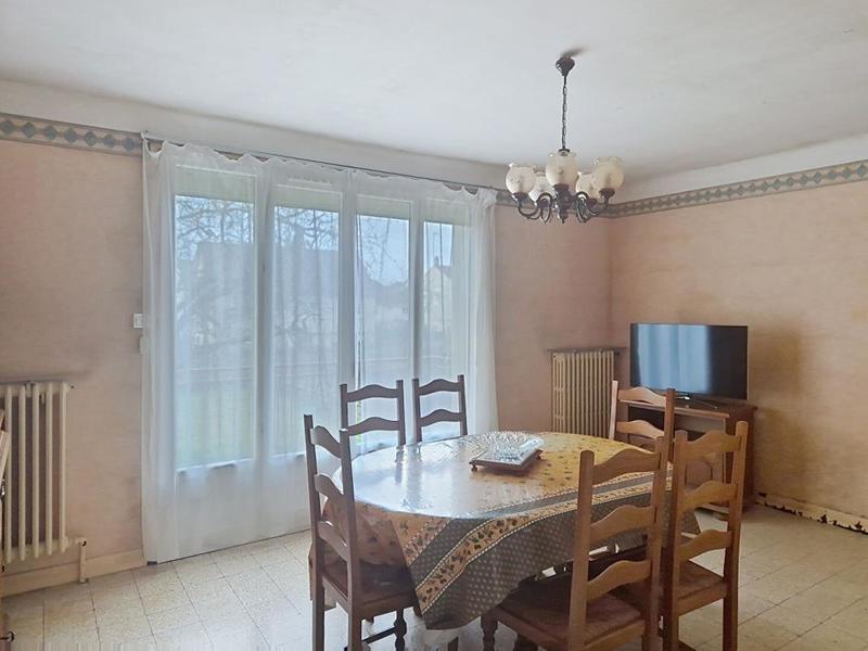 Maison - 86 m² - 5 pièces