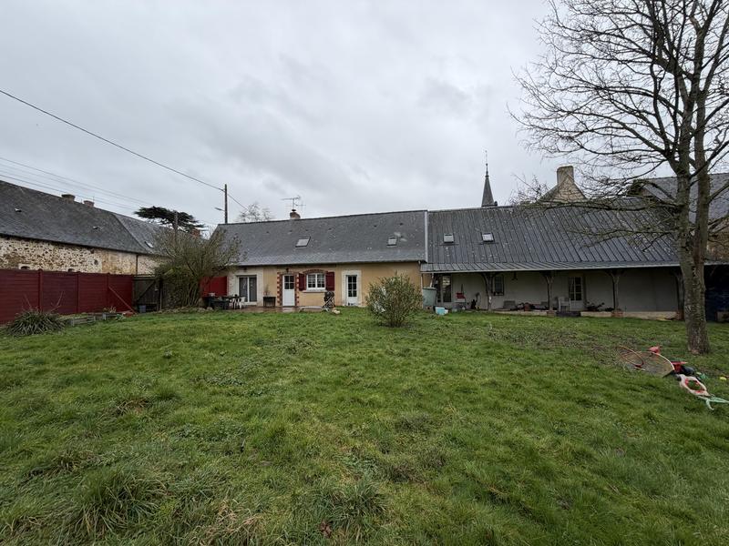 Maison - 145 m² - 8 pièces