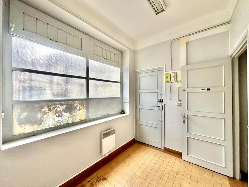 Local commercial - 55 m² - 4 pièces