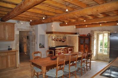 Maison en pierre - 300 m² - 8 pièces