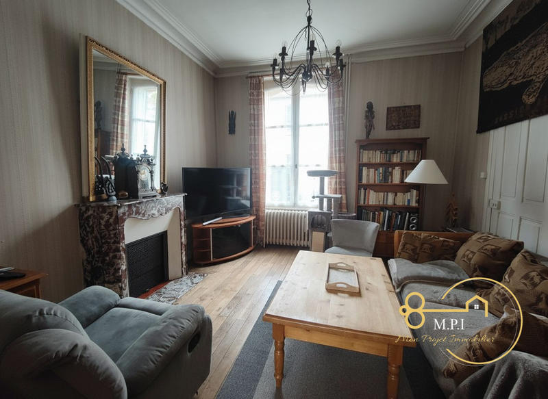 Maison ancienne - 117 m² - 6 pièces