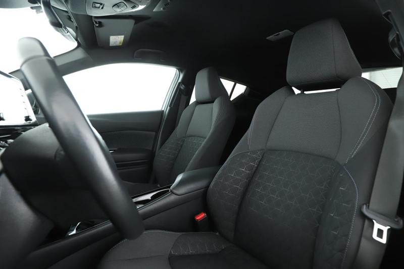 Toyota c-Hr 1.8 Hybride 122 ch