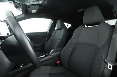 Toyota c-Hr 1.8 Hybride 122 ch