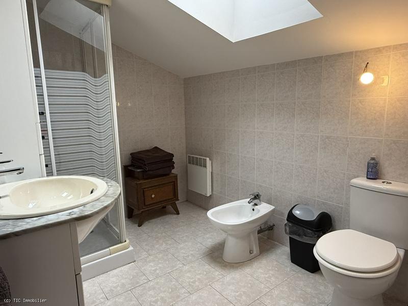 Maison de village - 315 m² - 11 pièces