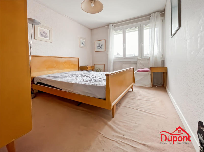 Appartement - 93 m² - 5 pièces