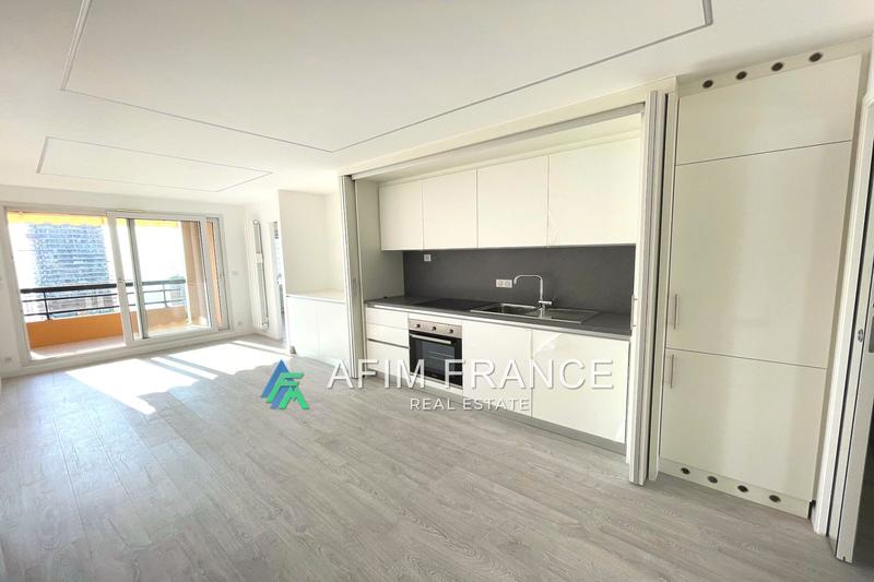 Appartement - 79 m² - 4 pièces