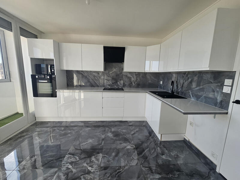 Appartement - 72 m² - 3 pièces