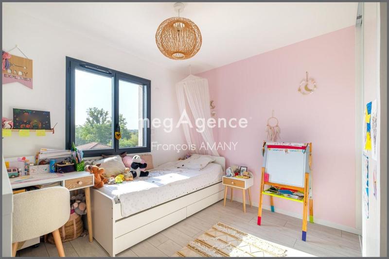 Maison - 163 m² - 6 pièces