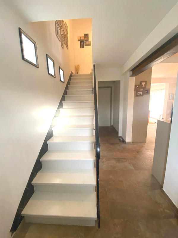 Villa - 95 m² - 4 pièces