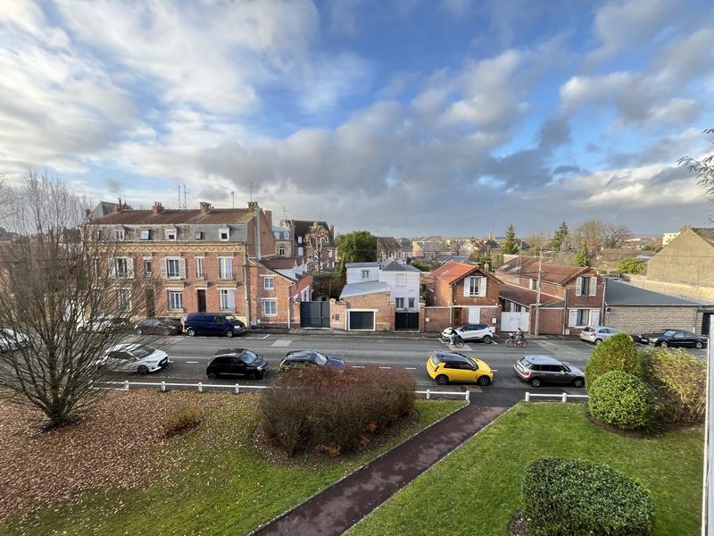 Appartement - 84 m² - 4 pièces