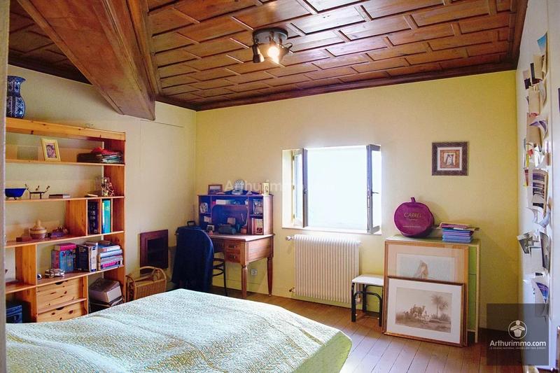 Appartement - 91 m² - 3 pièces