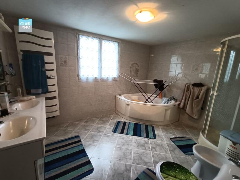 Maison - 145 m² - 4 pièces