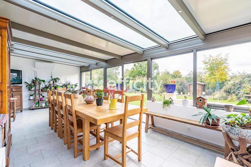 Maison - 165 m² - 7 pièces