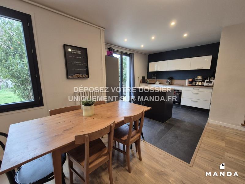 Appartement - 152 m² - 6 pièces