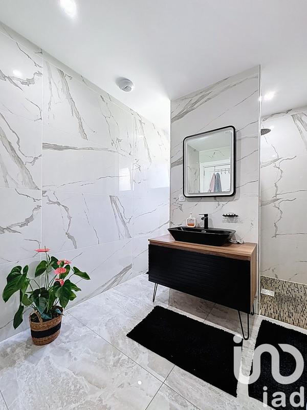 Maison - 111 m² - 4 pièces