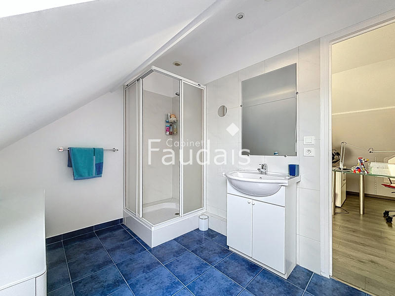 Maison - 168 m² - 5 pièces