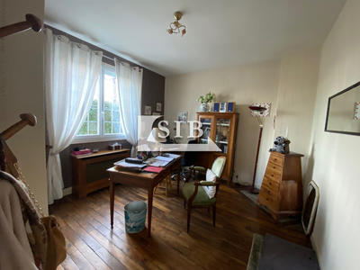 Maison - 149 m² - 7 pièces