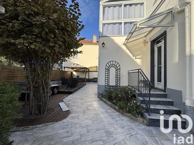 Maison - 120 m² - 6 pièces