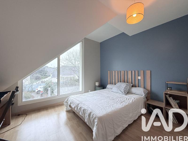 Maison - 162 m² - 9 pièces