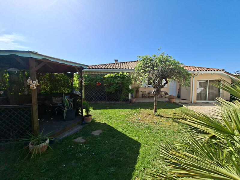 Maison - 101 m² - 4 pièces