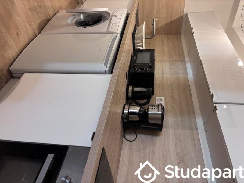 Chambre - 12 m² - 1 pièce