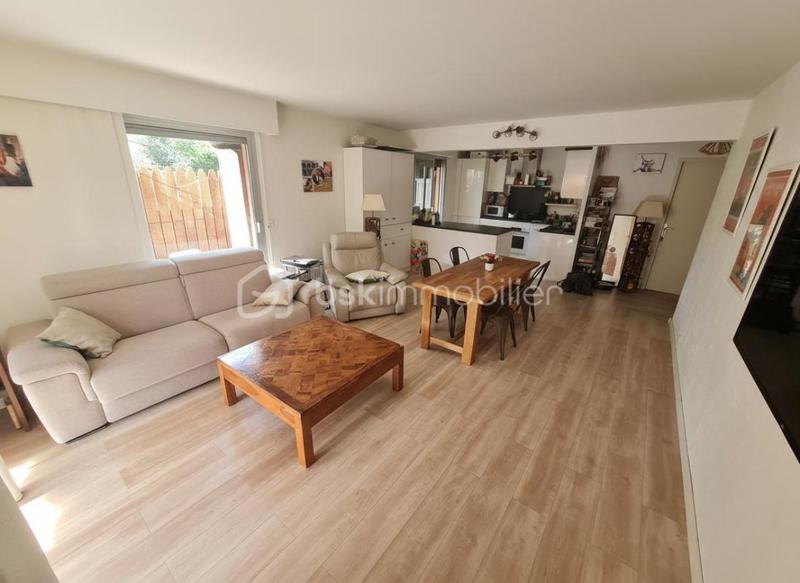 Appartement - 76 m² - 3 pièces