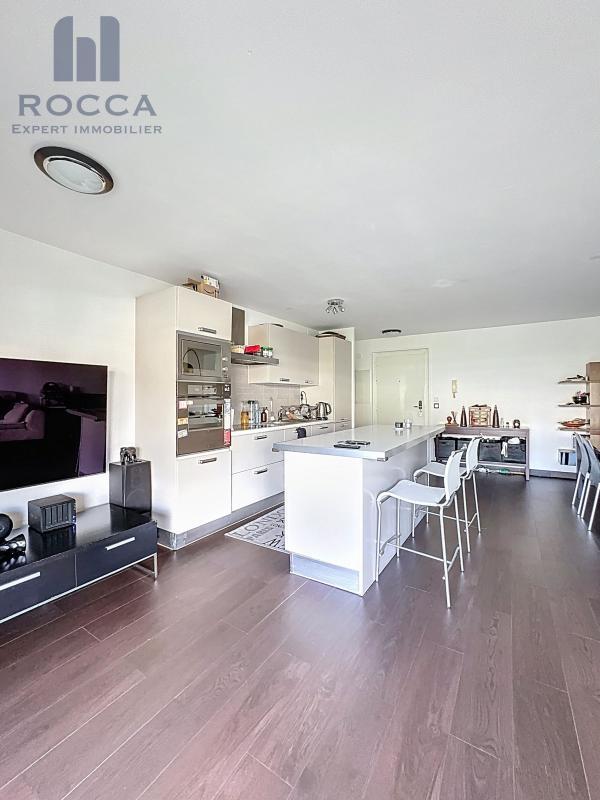 Appartement - 75 m² - 3 pièces