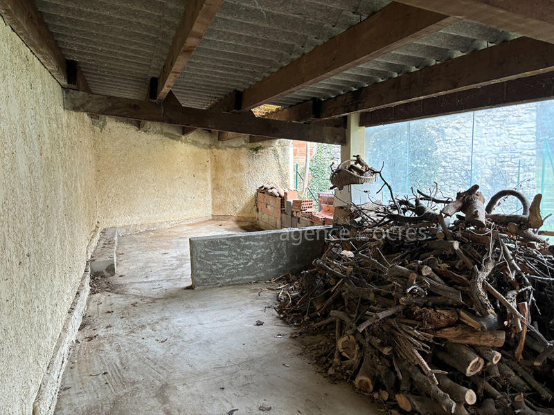 Maison - 174 m² - 9 pièces