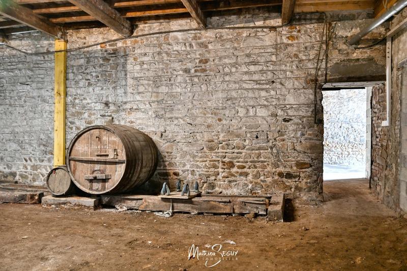 Maison - 180 m² - 4 pièces