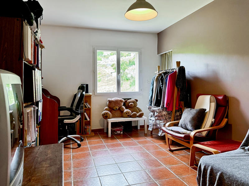 Maison - 208 m² - 6 pièces