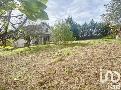 Maison - 137 m² - 5 pièces