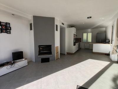 Maison - 63 m² - 3 pièces