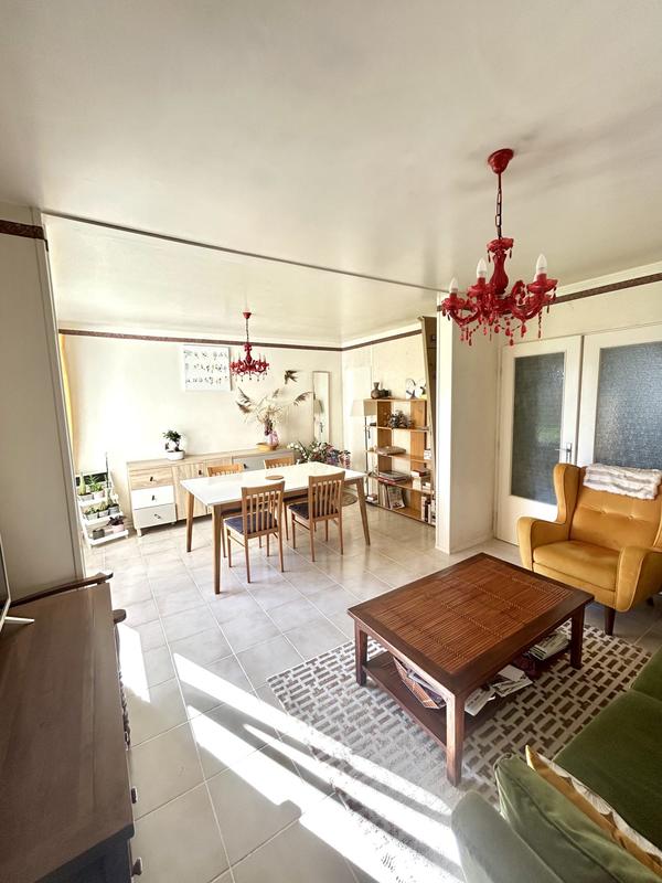 Appartement - 88 m² - 4 pièces