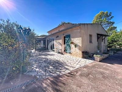 Villa - 174 m² - 4 pièces