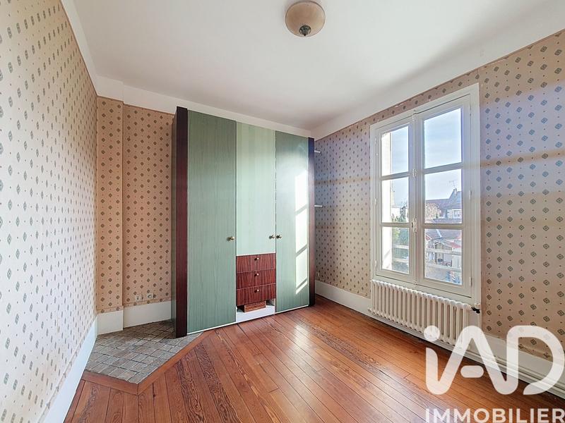 Maison - 92 m² - 6 pièces