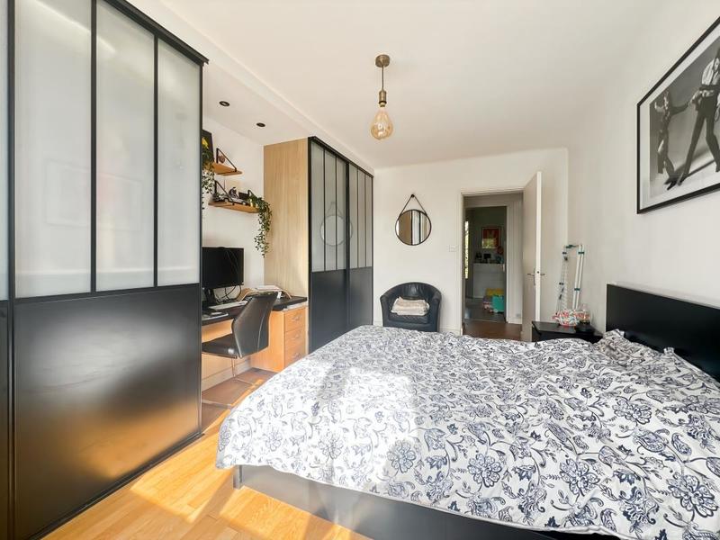 Appartement - 75 m² - 3 pièces