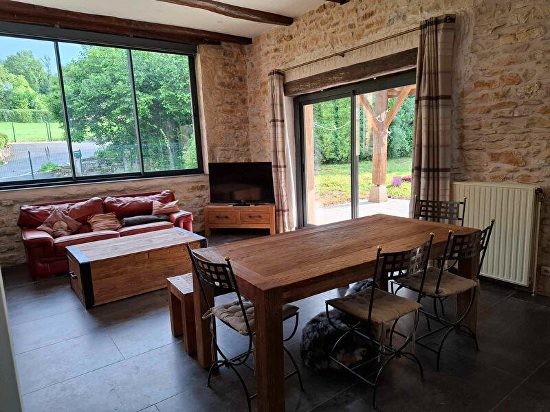 Maison - 200 m² - 6 pièces