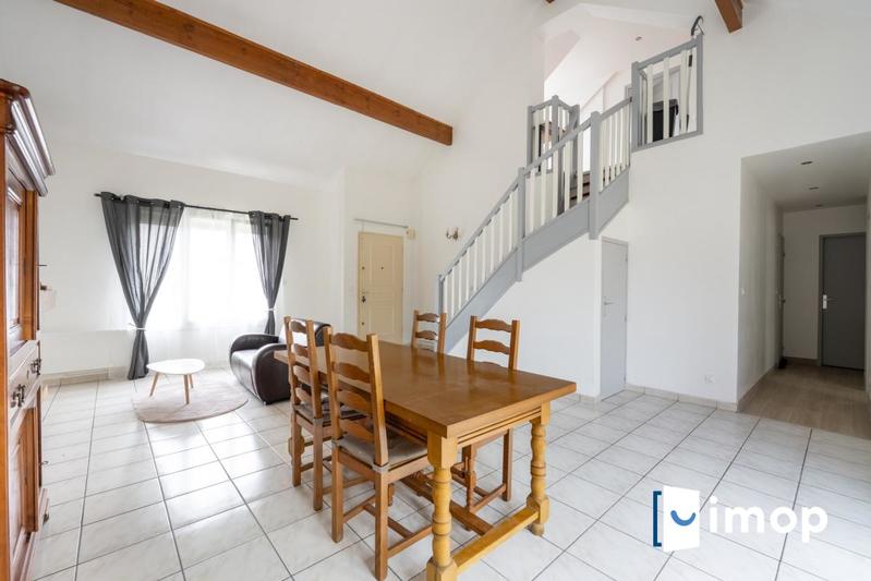 Maison - 141 m² - 5 pièces