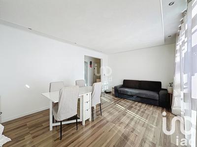 Appartement - 70 m² - 3 pièces