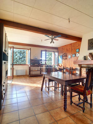 Maison - 111 m² - 4 pièces