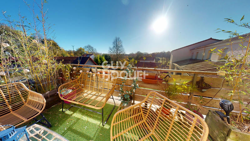 Appartement - 92 m² - 5 pièces